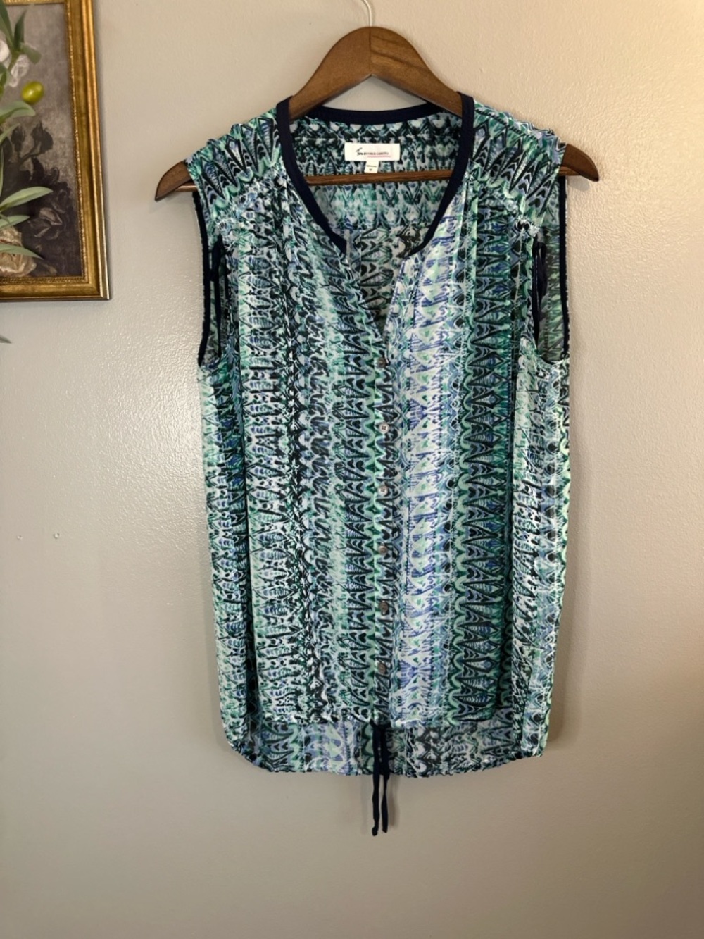 Two by Vince Camuto Abstract Print Tie Hem Sleeveless Blouse Medium - Picture 2 of 9